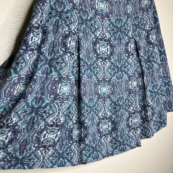 Free People Lovers Lane Mini Skirt 4 Blue Motif Medallion Button Pleated Boho - Picture 8 of 11